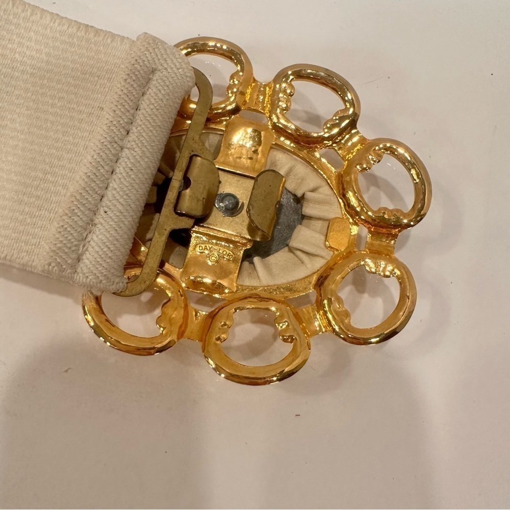 Vintage Womens belt Ivory Gold Flower Chain Brooch Hook Clasp Stretch Adjustable - Picture 6 of 6